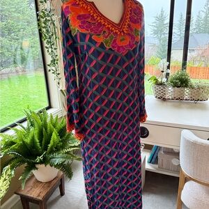 Long V-Neck Geometric & Floral Maxi in Navy and Pink